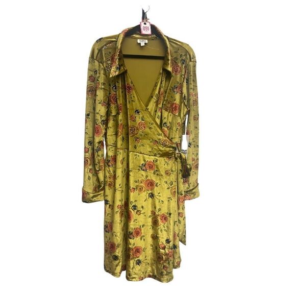 Unique Vintage Chartreuse Red Rose Velvet Wrap Dress - Picture 2 of 12